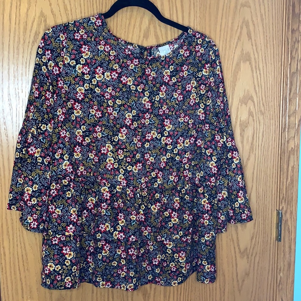 Flowy Floral top